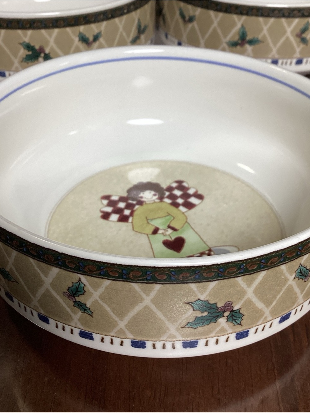 Mikasa Arabella Holiday Fruit Dessert Bowl CA204 set of 3